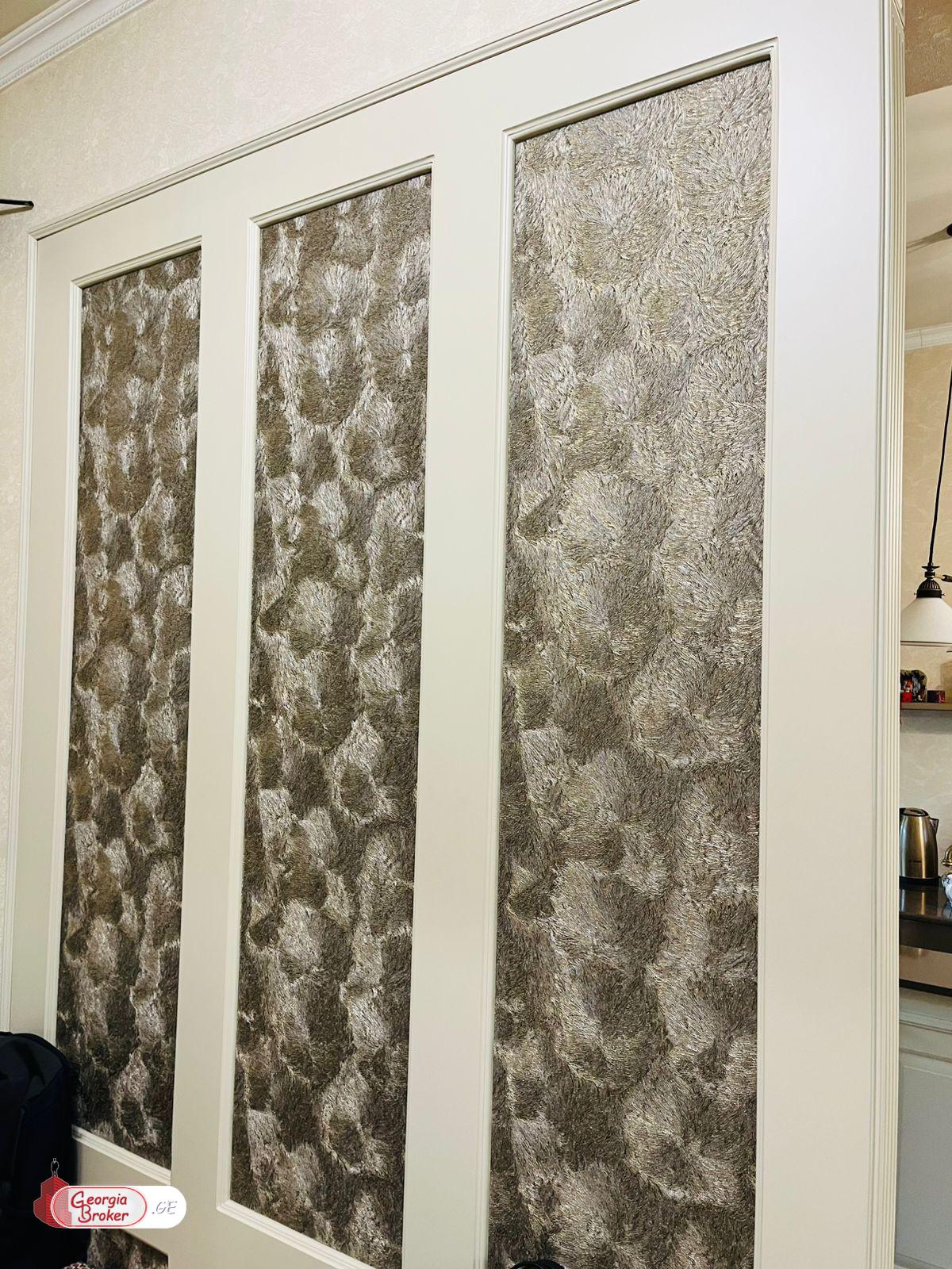 იყიდება ახალი გარემონტებული 3 ოთახიანი ბინა ვაკეში